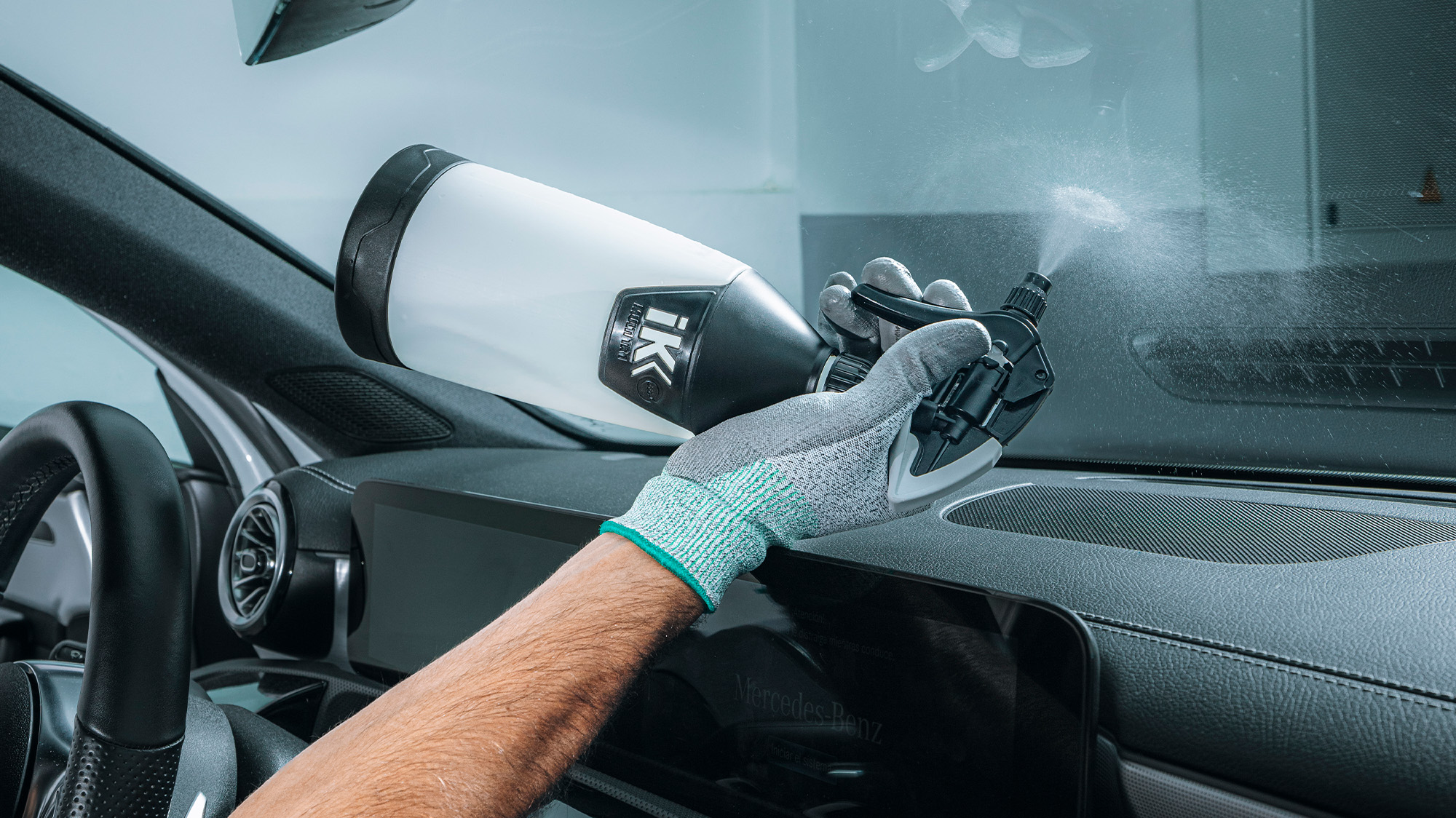 IK Multi TR 1 360 Rotating Chemical Acid Carwash detailing Valeting Cleaning 1 Litre Hand Trigger Sprayer 2 IK Multi TR 1 360 Rotating Chemical Acid Carwash detailing Valeting Cleaning 1 Litre Hand Trigger Sprayer 2